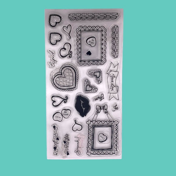 Fiskars « Be Mine » Stamp Set - Picture 1 of 3